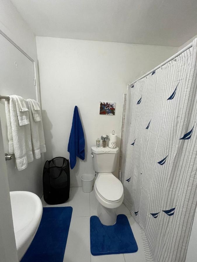 Bed and Breakfast Blue Royalty Портмор Экстерьер фото